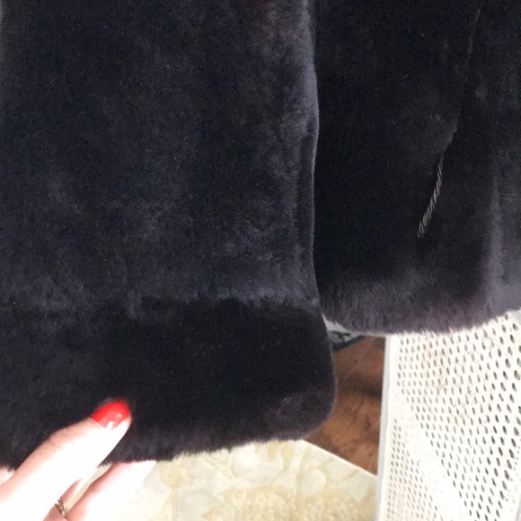 Brown sheared lamb jacket - Picture 3 of 7